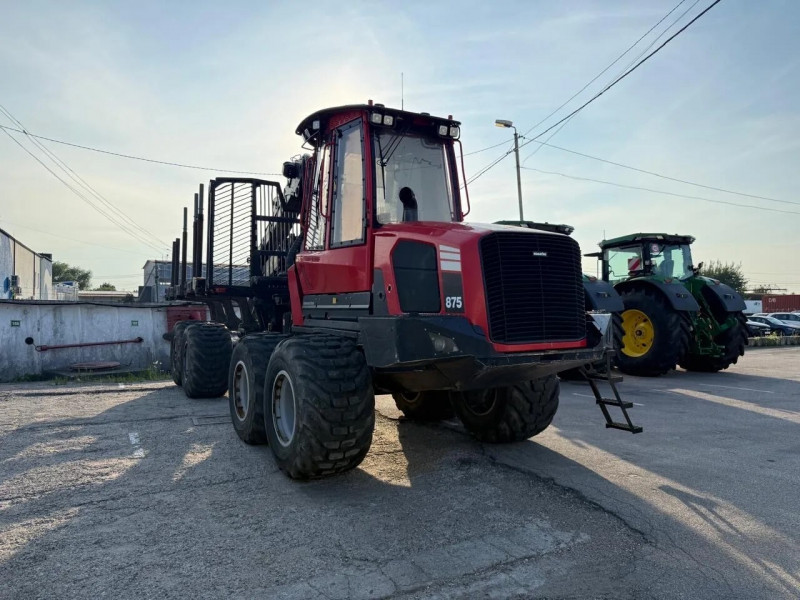 Лесной форвардер Komatsu 875